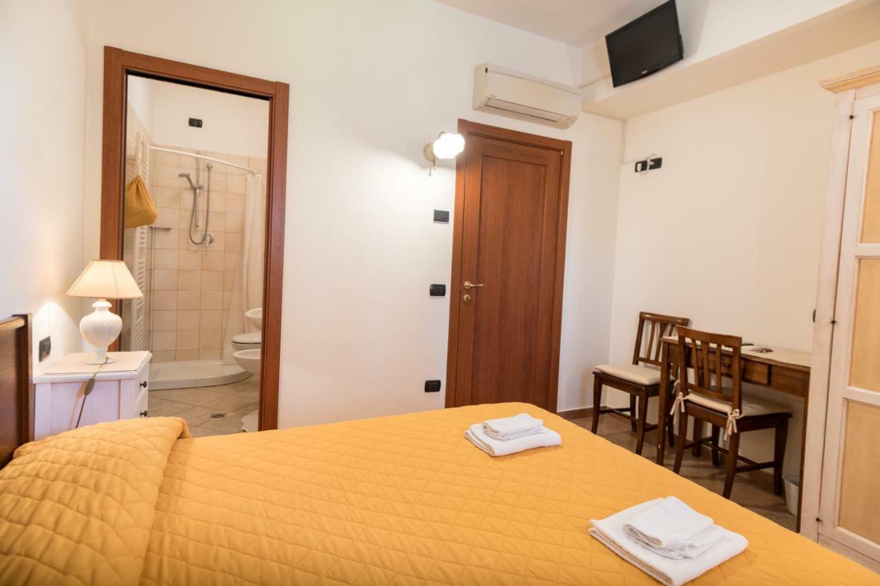 Bed & Breakfast Al Pian D'Assisi Exteriör bild