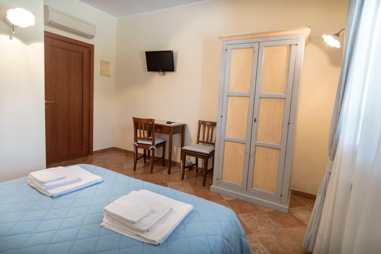 Bed & Breakfast Al Pian D'Assisi Exteriör bild