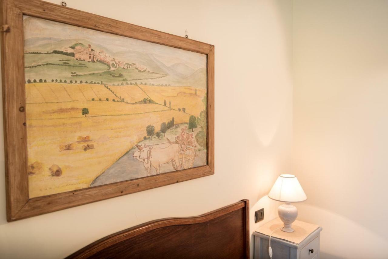 Bed & Breakfast Al Pian D'Assisi Exteriör bild